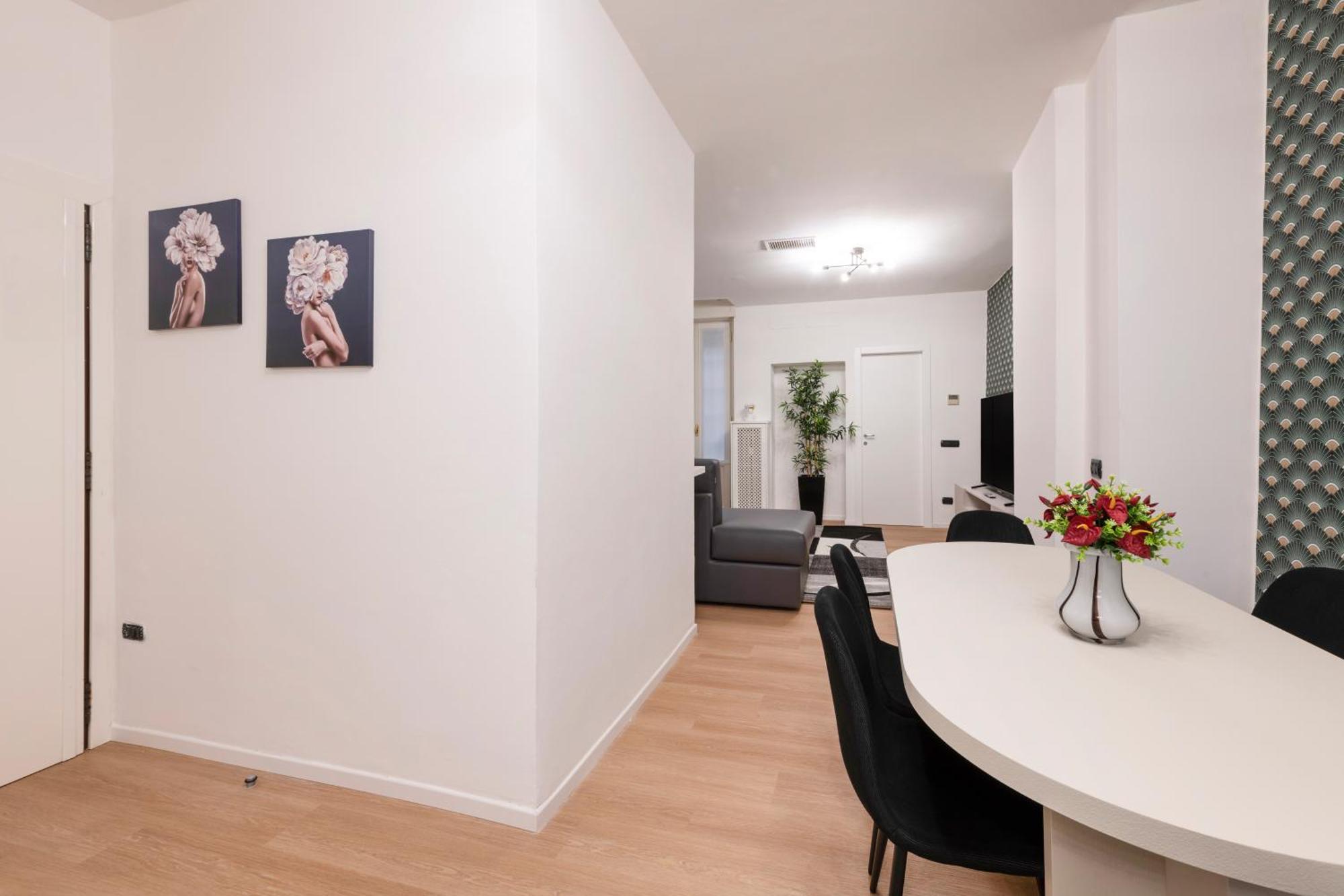 Milan Royal Suites Duomo エクステリア 写真